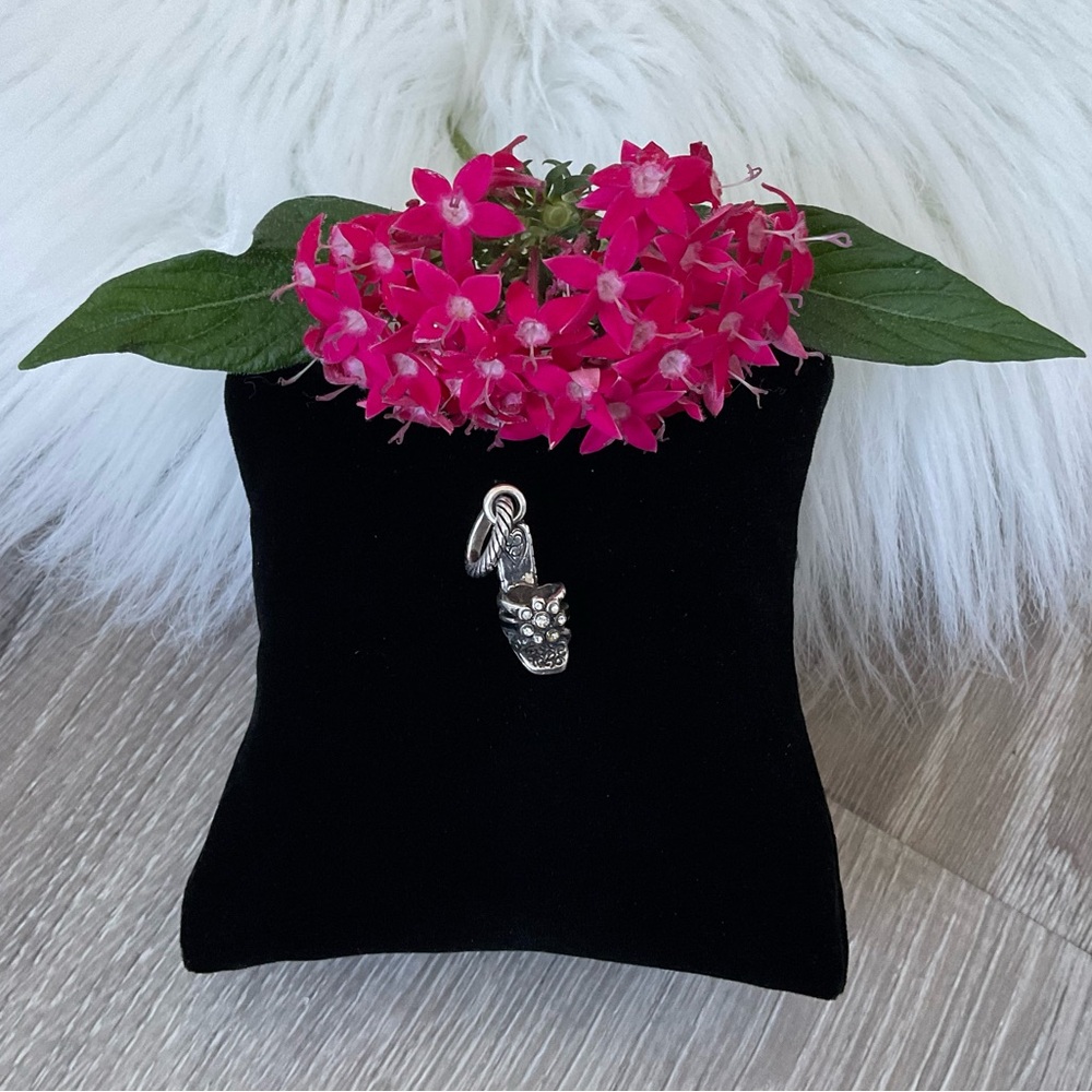 👠BRIGHTON Flower Petal Shoe Charm Silver Plated Heel Clear Crystal